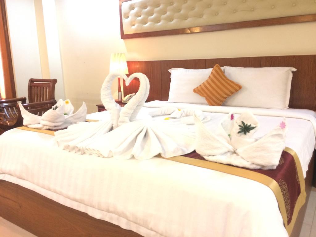 Huang Ting Hotel 프놈펜 외부 사진